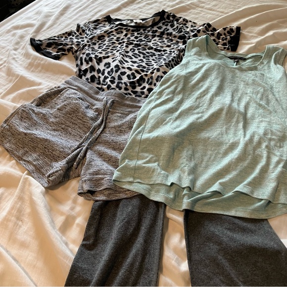 Athleta Pants - Athleta Casual style bundle fall banana republic lounge wear activewear leggings